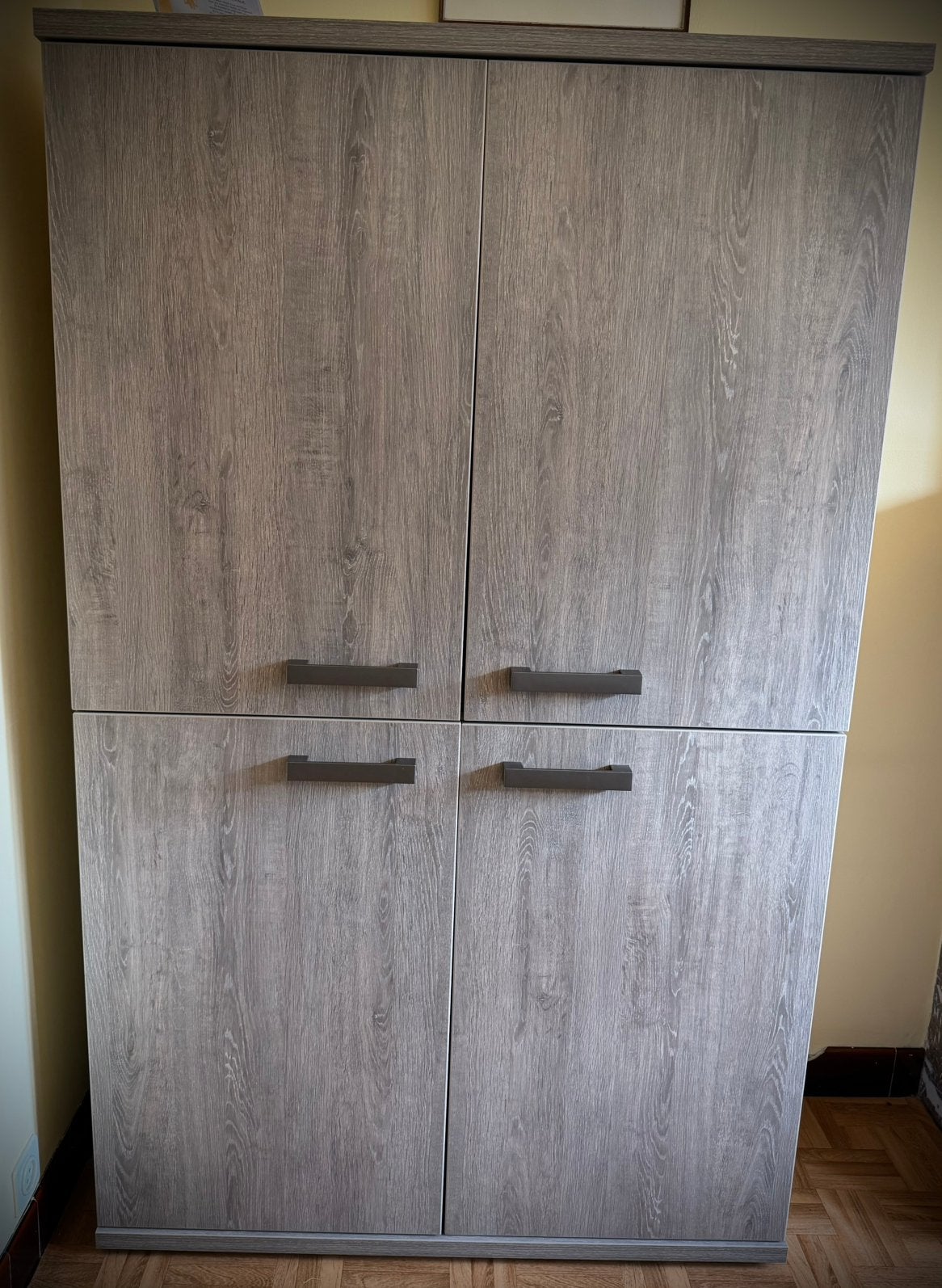 Eetkamertafel + kasten nieuw, Ophalen, Zo goed als nieuw