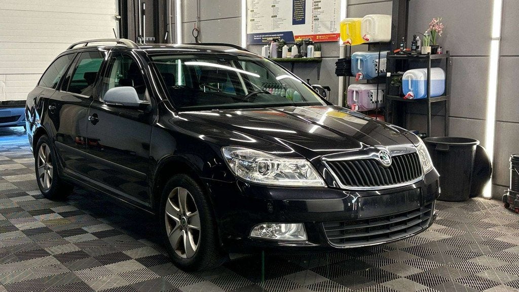 Skoda Octavia BENZINE bj2013 189700KM MANUEEL, Autos, 1197 cm³, Euro 5, Achat, 1280 kg