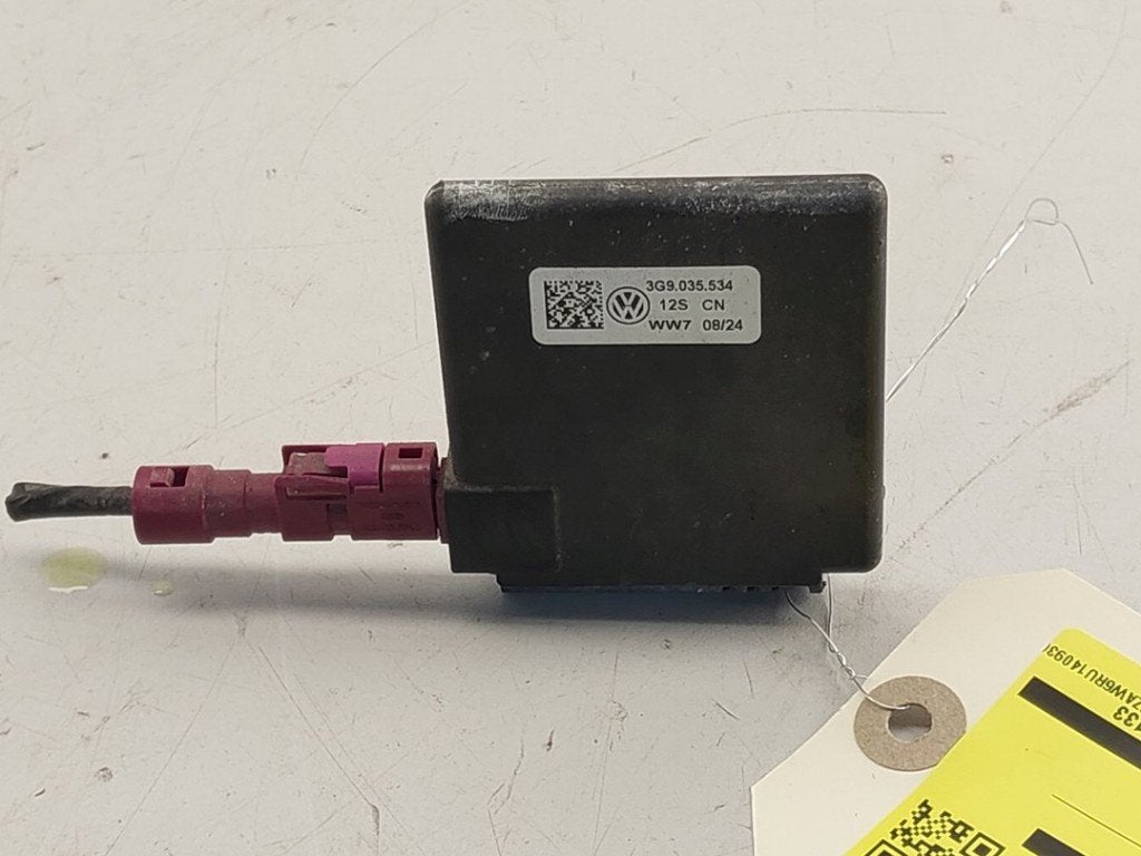 ANTENNE Volkswagen Polo VI (AW1) (|3G9035534|), Gebruikt, Volkswagen, Volkswagen AG, Kundenbetreuung@volkswagen.de