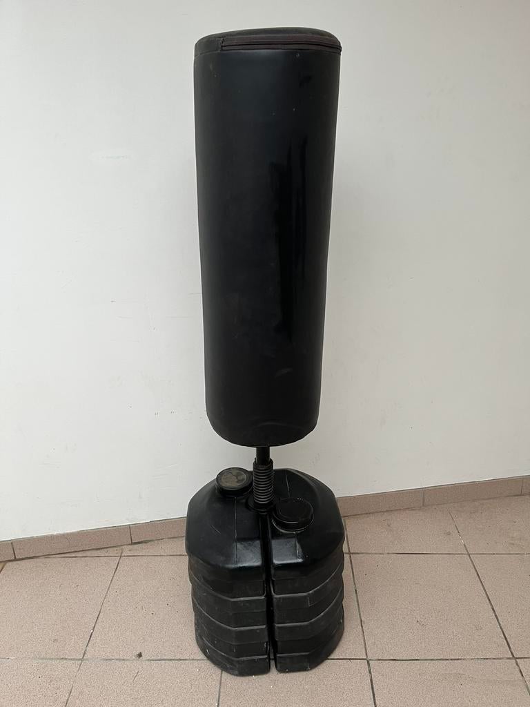 Bokspaal. Punchbag, Ophalen, Zo goed als nieuw