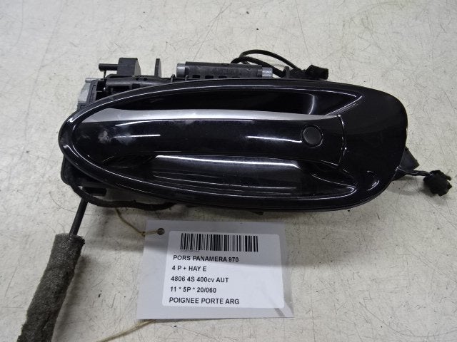 POIGNEE EXTERIEURE ARRIÈRE GAUCHE Porsche Panamera (970), Arrière, Porsche Deutschland GmbH, Porscheplatz 1
70435  Stuttgart, DE