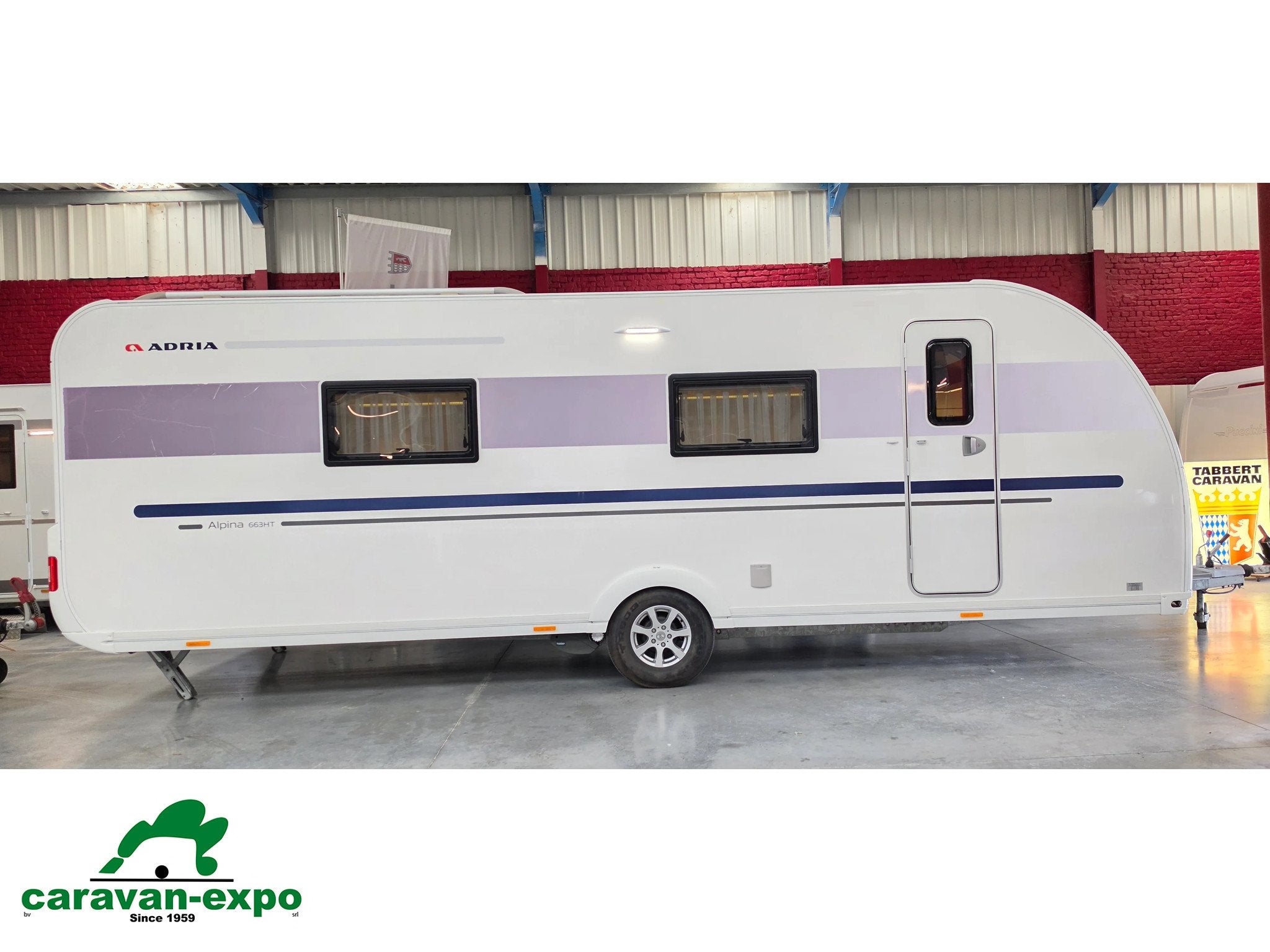 ADRIA ALPINA 663 HT, Caravanes & Camping, Caravanes, Entreprise, jusqu'à 4, 1500 - 2000 kg, Adria, 6 à 7 mètres