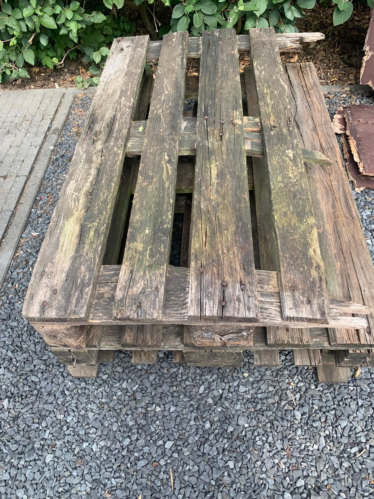 Houten pallets en hout afval, Ophalen, Zo goed als nieuw