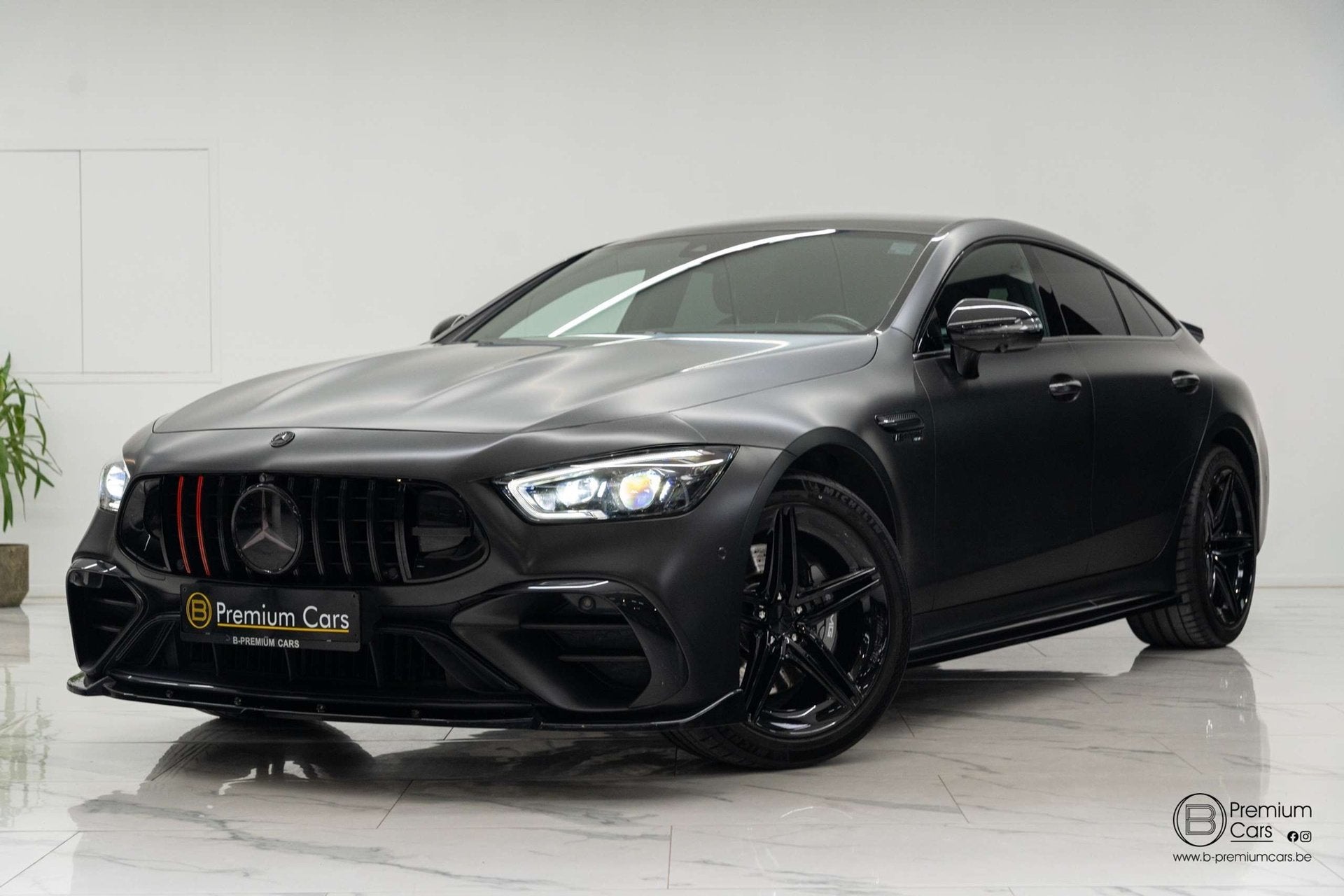 Mercedes-Benz AMG GT 43 4-Matic+! Bodykit! Massage! Stage 1!, Auto's, Automaat, Dealer onderhouden, Gebruikt, 338 kW