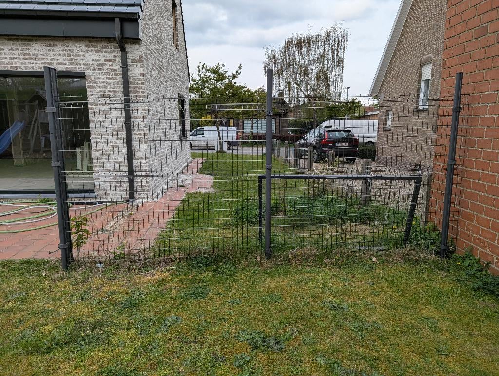 Betafence deur en hek, Ophalen, Met poort, Gebruikt, Enkelstaafmat hekwerk