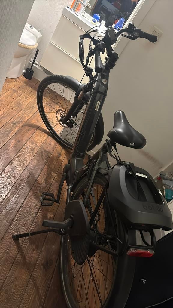 E bike, Fietsen en Brommers, Ophalen, Zo goed als nieuw