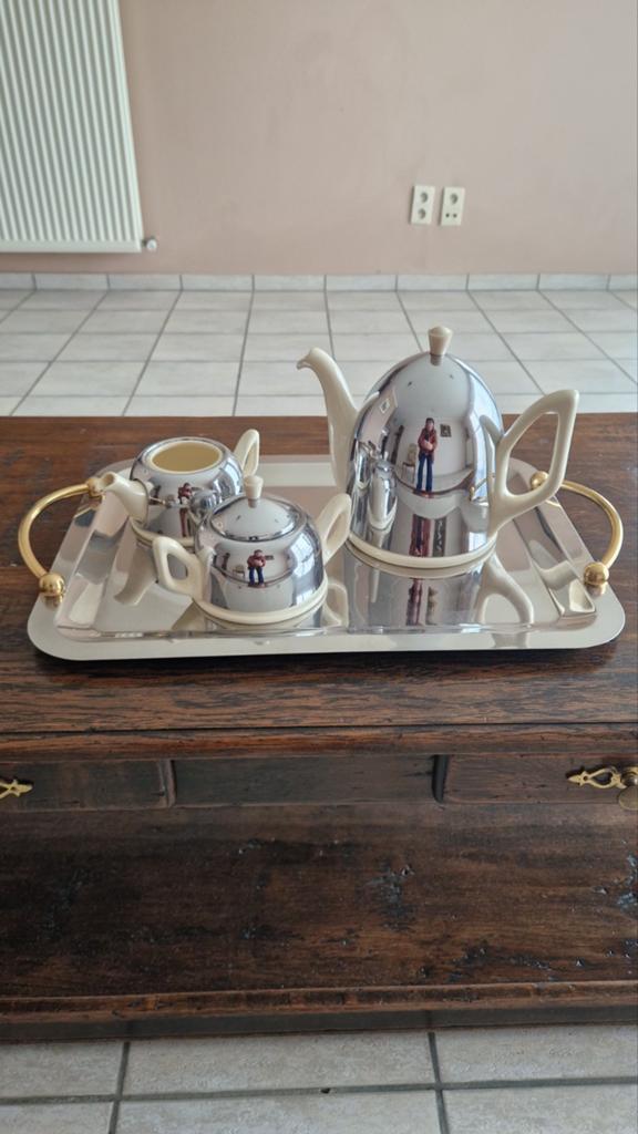 Koffieset met of zonder dienblad, Ophalen