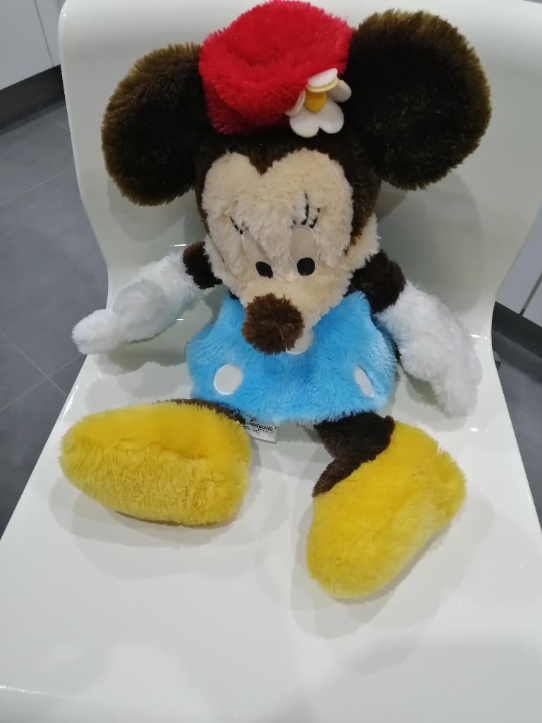 Minnie Mouse Disneyland 45 cm, Ophalen of Verzenden, Overige figuren, Zo goed als nieuw, Knuffel
