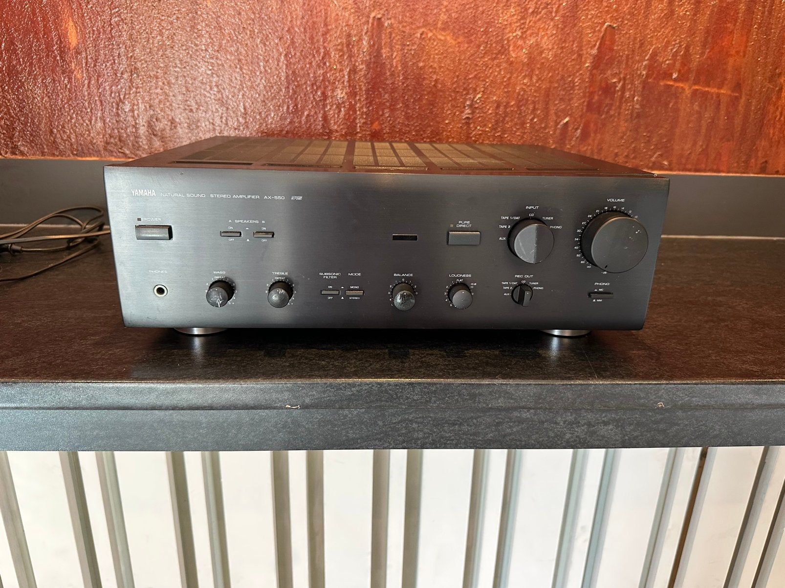 Yamaha AX-550 versterker te koop., TV, Hi-fi & Vidéo, Yamaha, 60 à 120 watts, Enlèvement, Utilisé