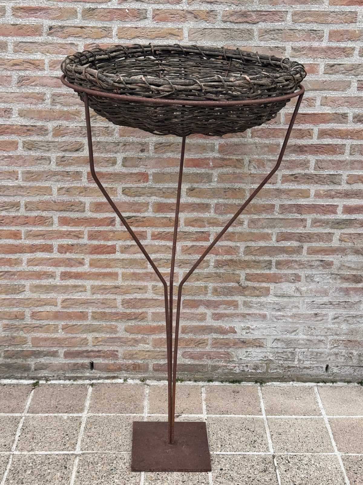 Decoratieve ambachtelijke bloemenmand, Ophalen, Gebruikt