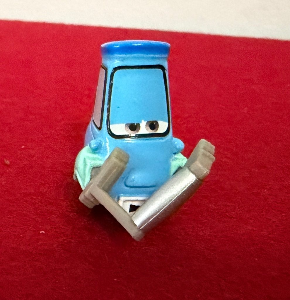DISNEY CARS Zeldzame Guido met cocktailshaker DieCast, Ophalen of Verzenden, Nieuw, Auto