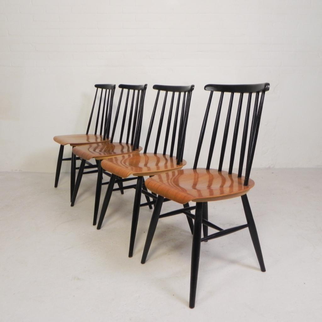 Set van 4 spijlenstoelen model Fanett, Tapiovaara, jaren 60, Enlèvement ou Envoi