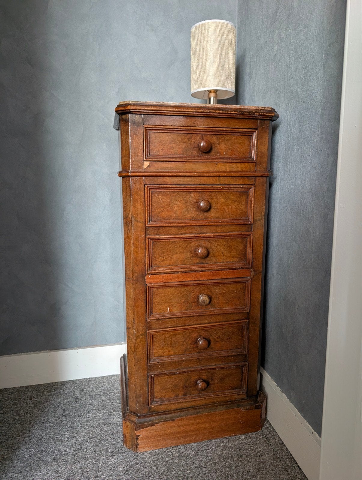Oude houten ladekast met marmeren blad, Antiek en Kunst, Ophalen