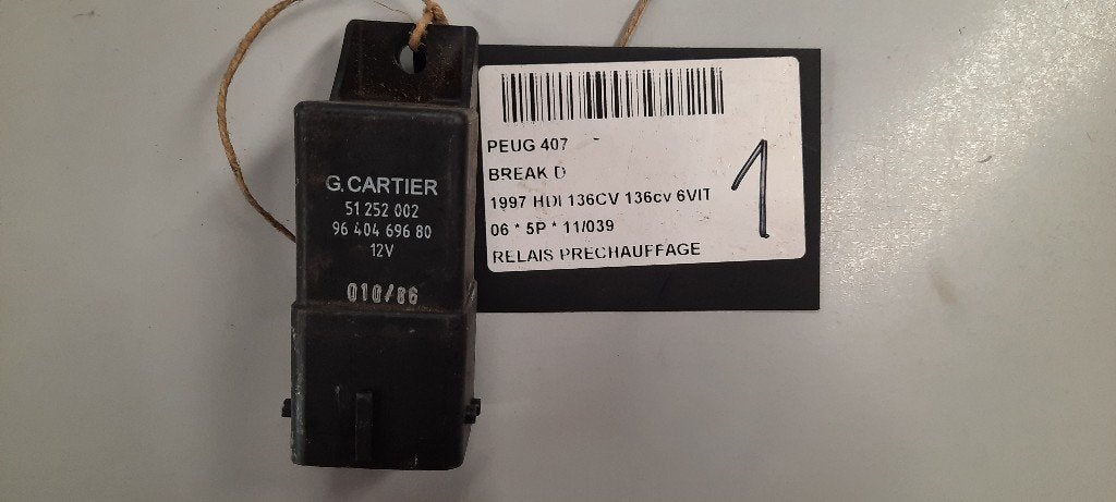 RELAIS BOUGIE PRECHAUFFAGE Peugeot 407 SW (6E) (9640469680), Utilisé, Peugeot