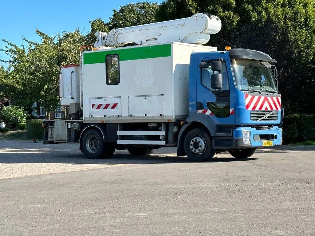 Volvo FL 240 ARBEITSBUHNE/SKYWORKER/17.5m DK1012, Auto's, Achterwielaandrijving, Overige kleuren, Bedrijf, Te koop
