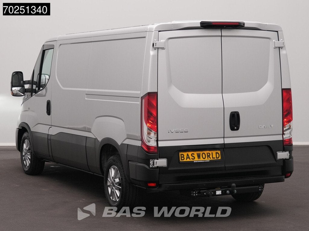 Iveco Daily 35S21 BPM VRIJ! 3.0L Automaat L2H1 210PK Laag Da, Neuf, Argent ou Gris, Achat, Euro 6