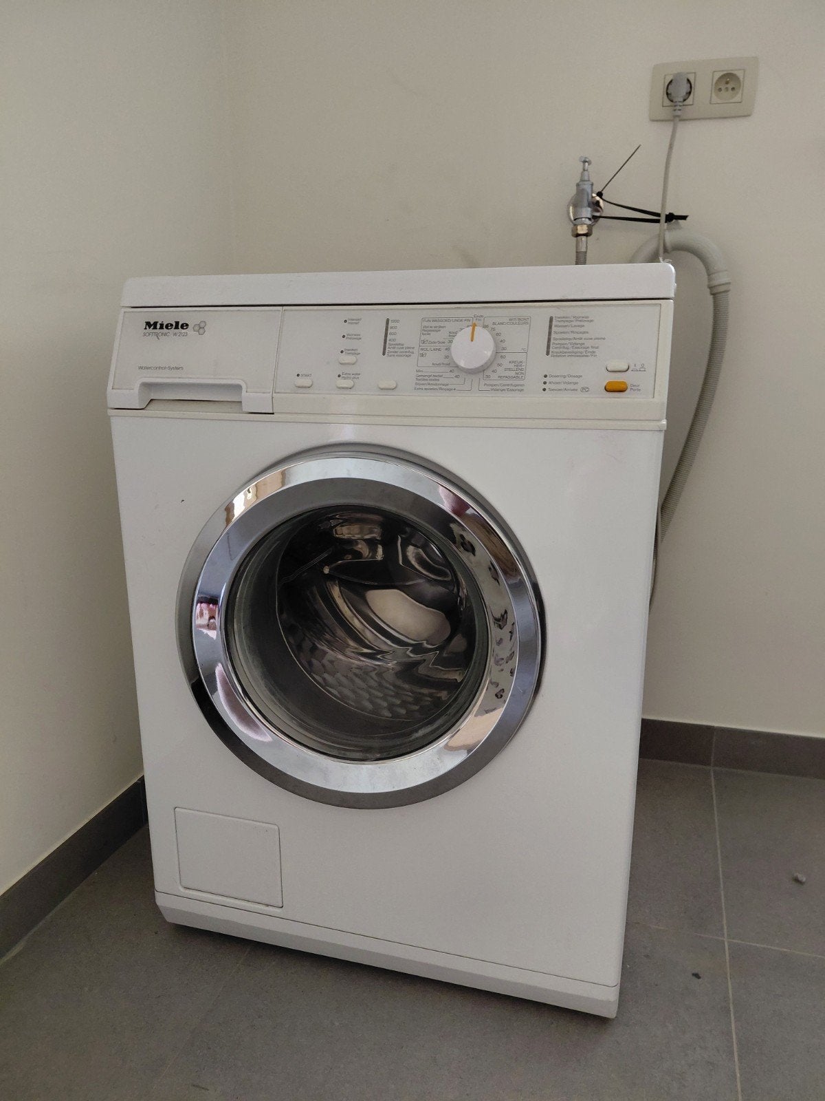 Wasmachine Miele in zeer goede staat., Ophalen