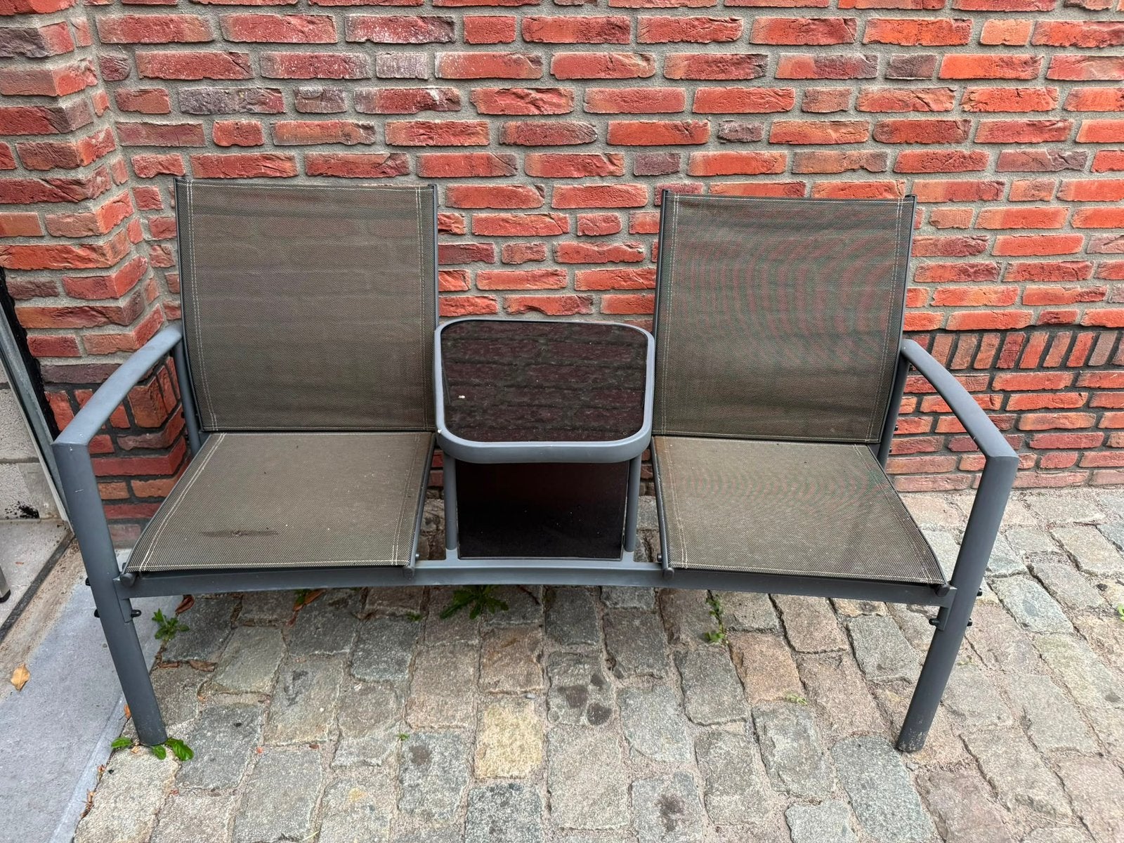 Tuinbank met tafeltje, Tuin en Terras, Ophalen, Zo goed als nieuw