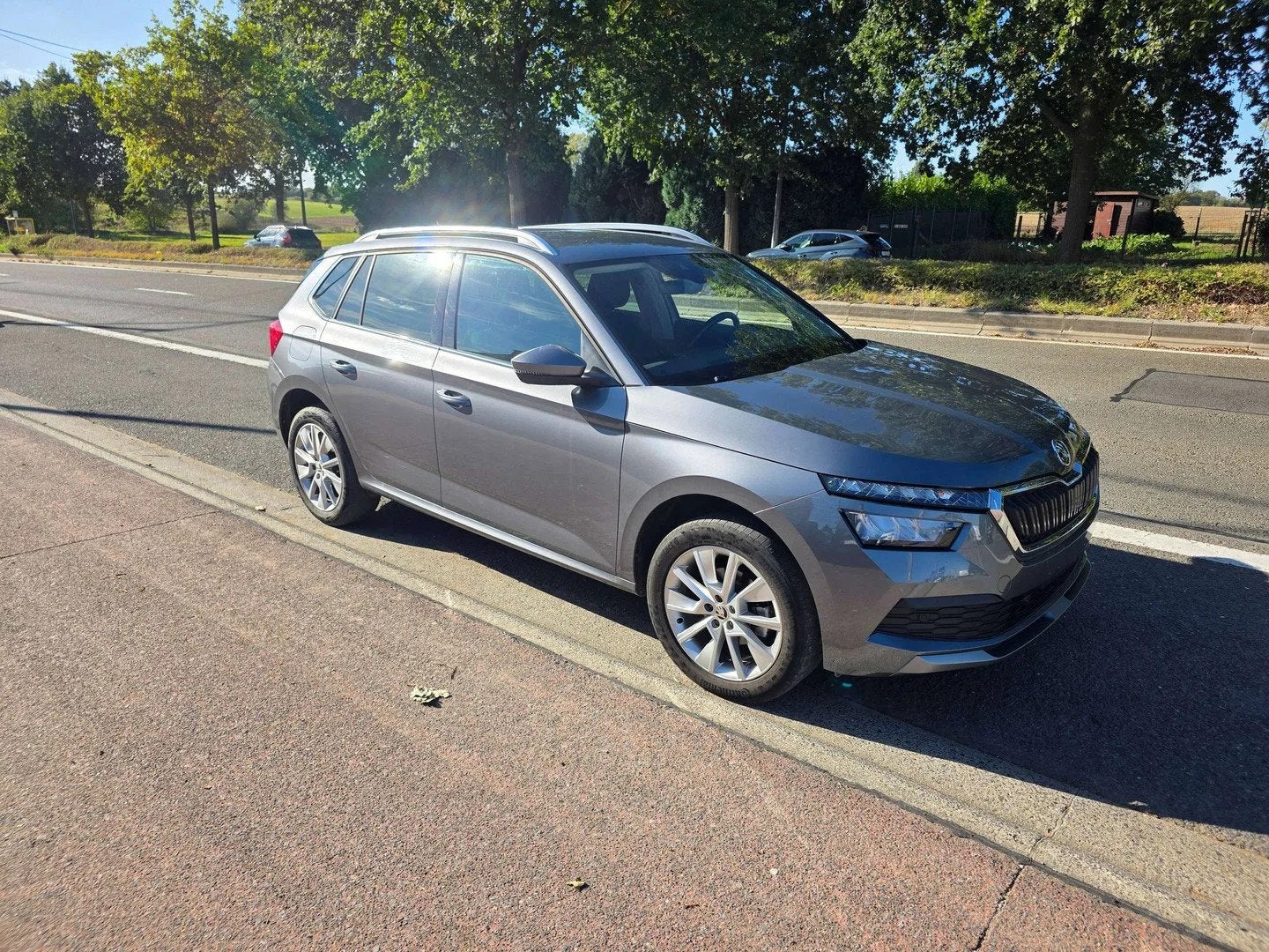 Skoda Kamiq 1.5 TSI DSG 1EIG AUT IN PERFECTE STAAT ! MET G, Autos, Argent ou Gris, Achat, Entreprise, 5 portes
