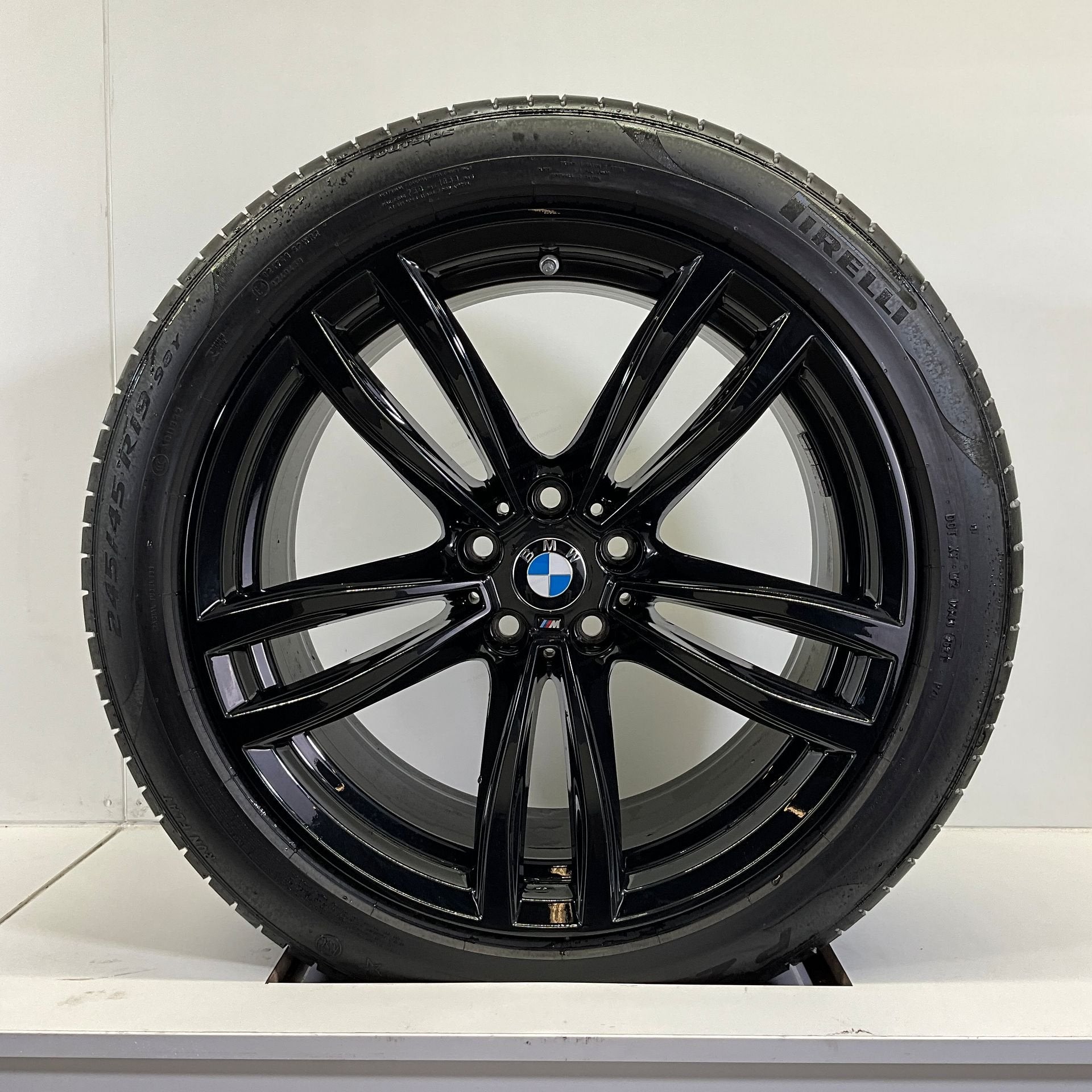 BMW 5 SERIE G30 G31 SET VELGEN + ZOMERBANDEN 19 INCH ORIG. 6, Auto-onderdelen, Banden en Velgen, Banden en Velgen, Zomerbanden