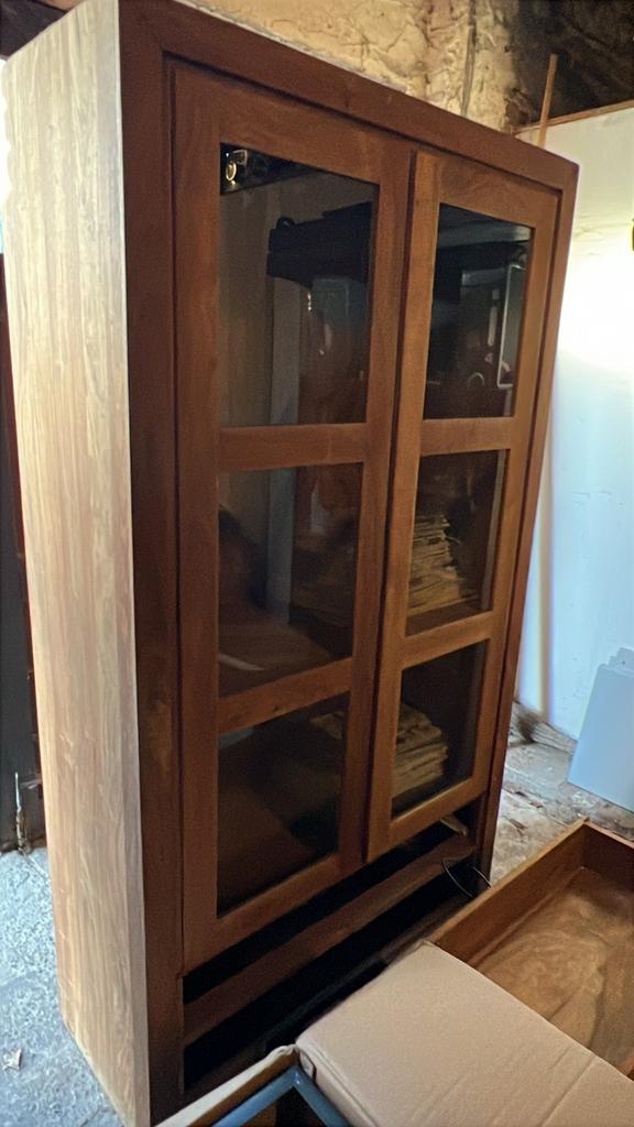 Vitrinekast ( grenen), Huis en Inrichting, Kasten | Vitrinekasten, Ophalen, Zo goed als nieuw