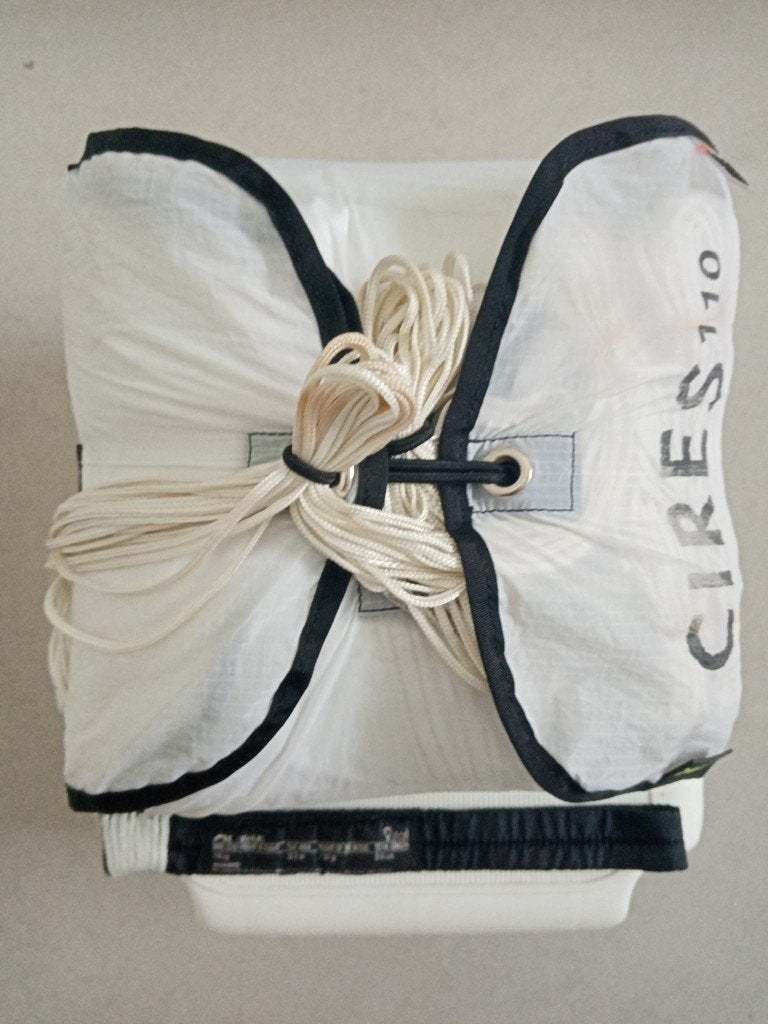 Parachute de secours Niviuk Cires 110 pour parapente, Enlèvement ou Envoi, Comme neuf, Autres types