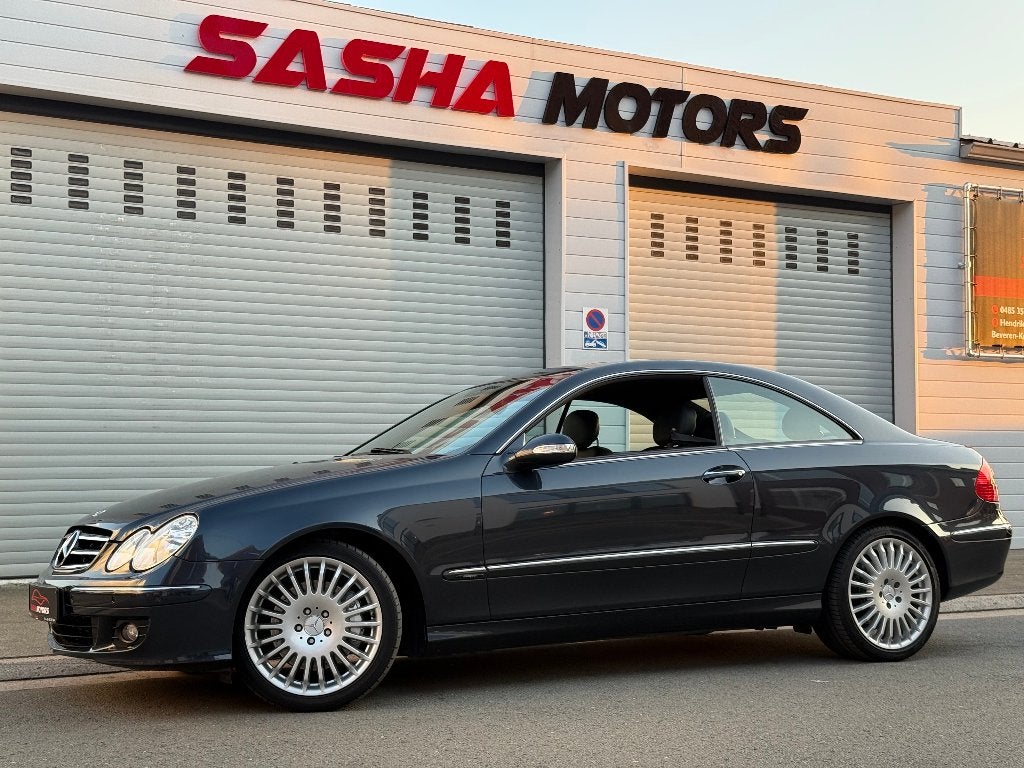 Mercedes-Benz CLK220 CDi Coupe Avantgarde Automaat OM646, Autos, Argent ou Gris, Achat, Entreprise, Entretenue par le concessionnaire