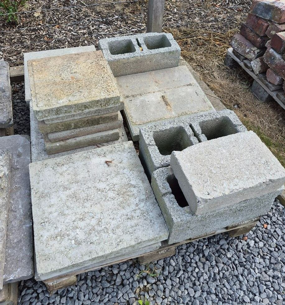 Betontegels / betondals/ dals / Stoeptegels, Enlèvement