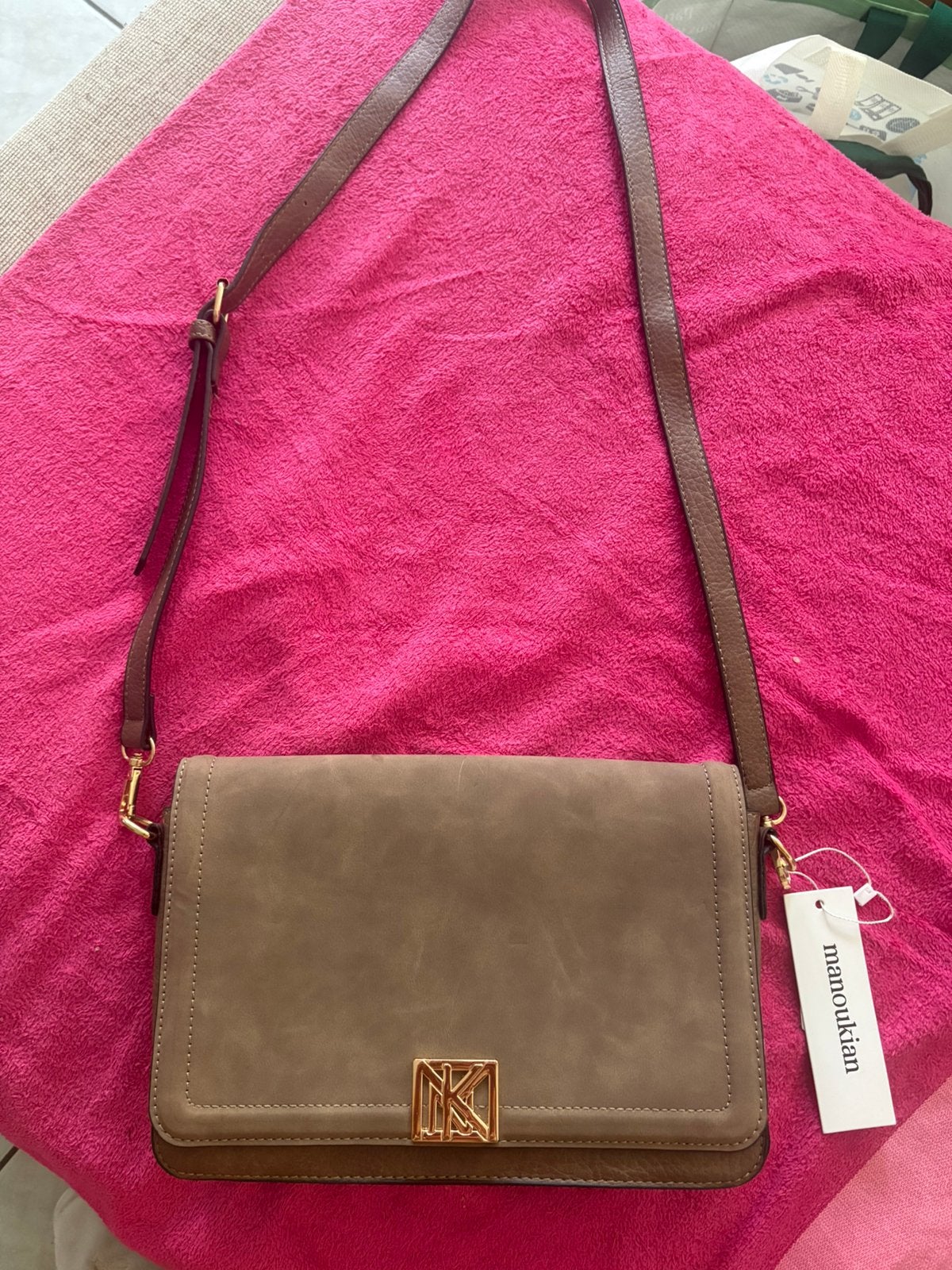 Sac manoukian, Bijoux, Sacs & Beauté, Sacs | Sacs à bandoulière, Enlèvement ou Envoi, Neuf, Brun, Autres marques