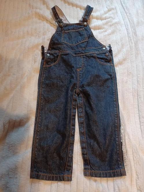 petit bateau ,une salopette en jeans t. 18mois, Enfants & Bébés, Enlèvement ou Envoi
