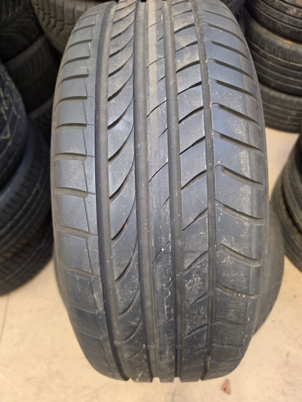 dunlop 225/60r17 99v 22560r17 225/60/r17 225/60 r17, Ophalen of Verzenden, Zo goed als nieuw