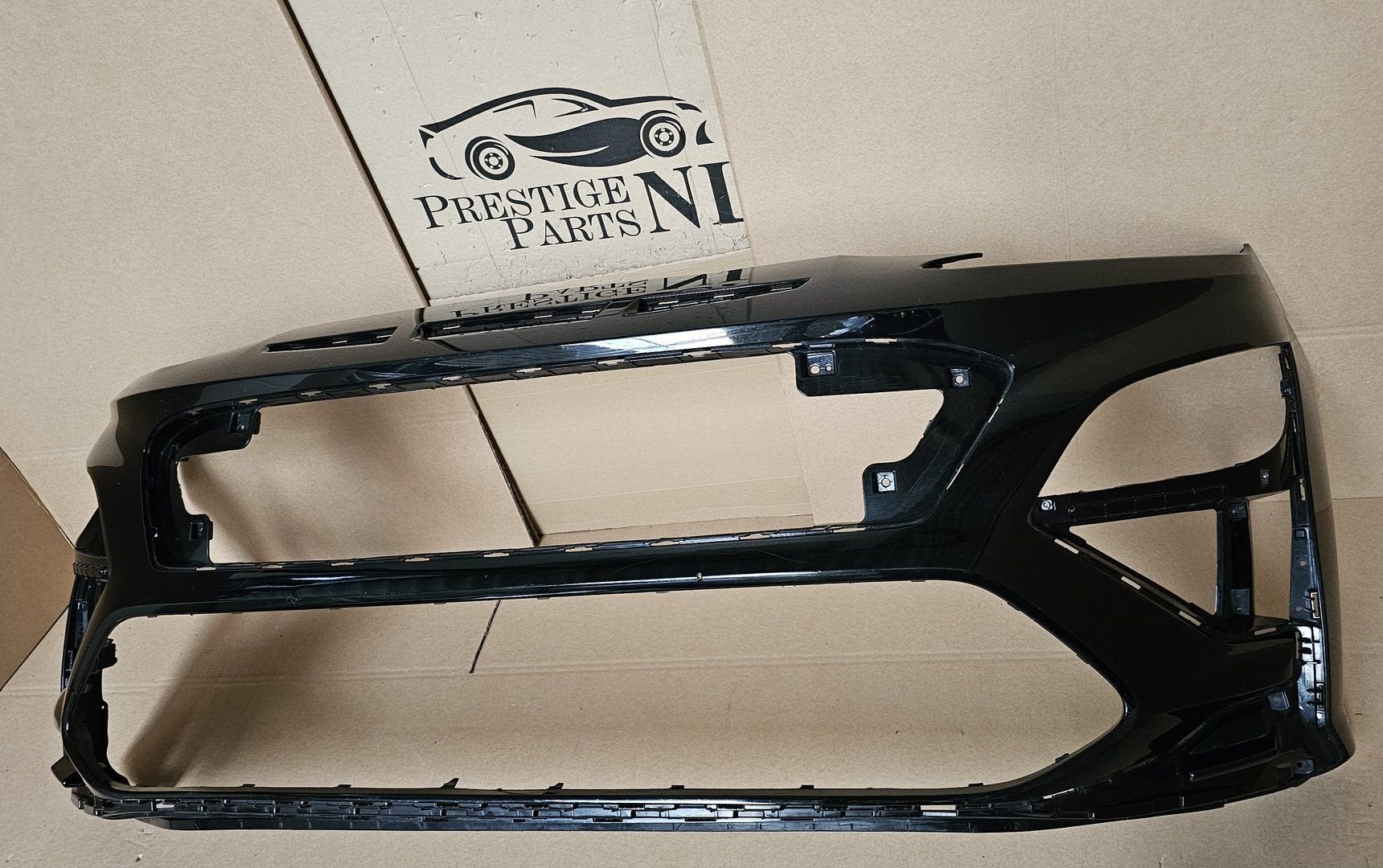 Voorbumper Hyundai Kona N-LINE 86511-J9NA0 BUMPER ORIGINEEL, Gebruikt, -, Voor, Ophalen of Verzenden