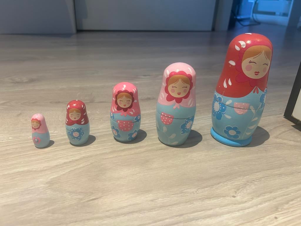Poupee russe / matryoshka en bois, Collections, Enlèvement ou Envoi, Comme neuf