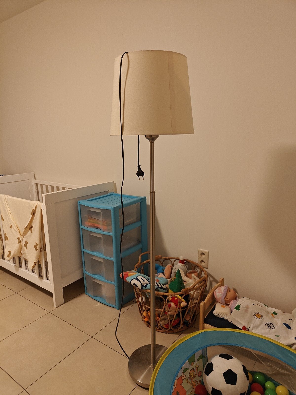 Staande lamp, Ophalen