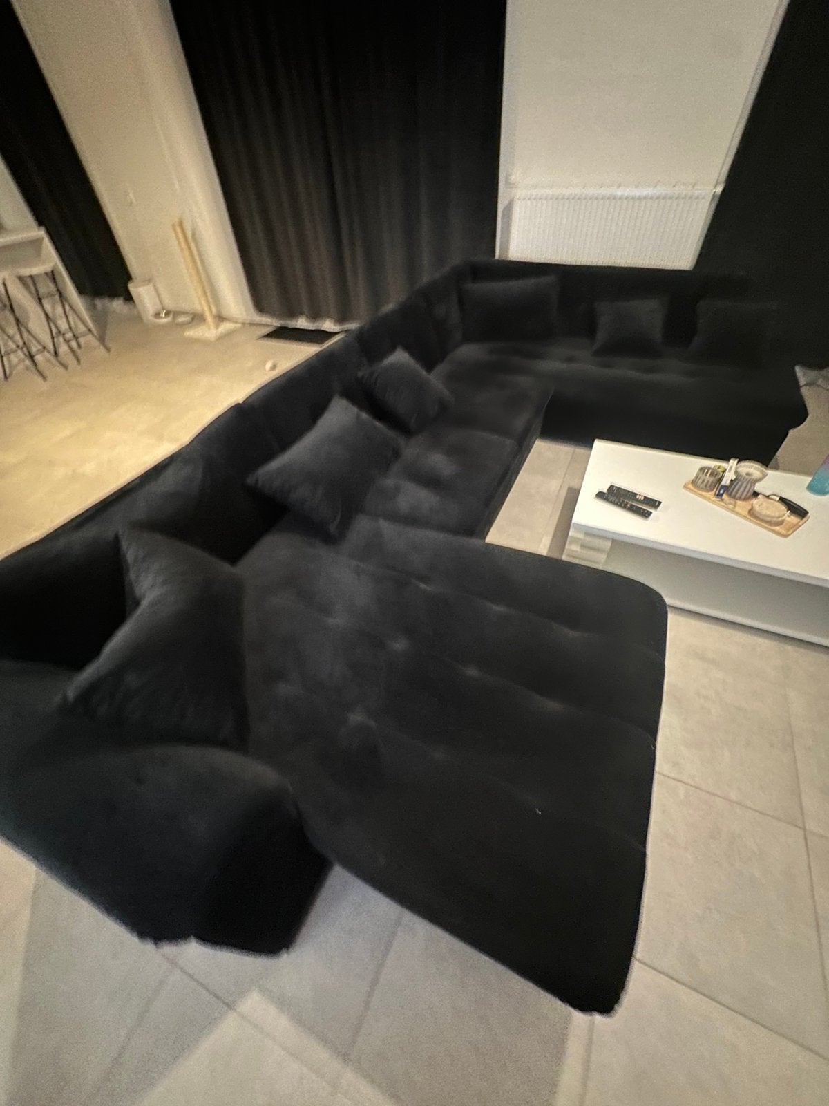 Grote Velvet Hoekbank - 350 cm breed - 3 jaar oud, Huis en Inrichting, Zetels | Complete zithoeken, Ophalen, Zo goed als nieuw