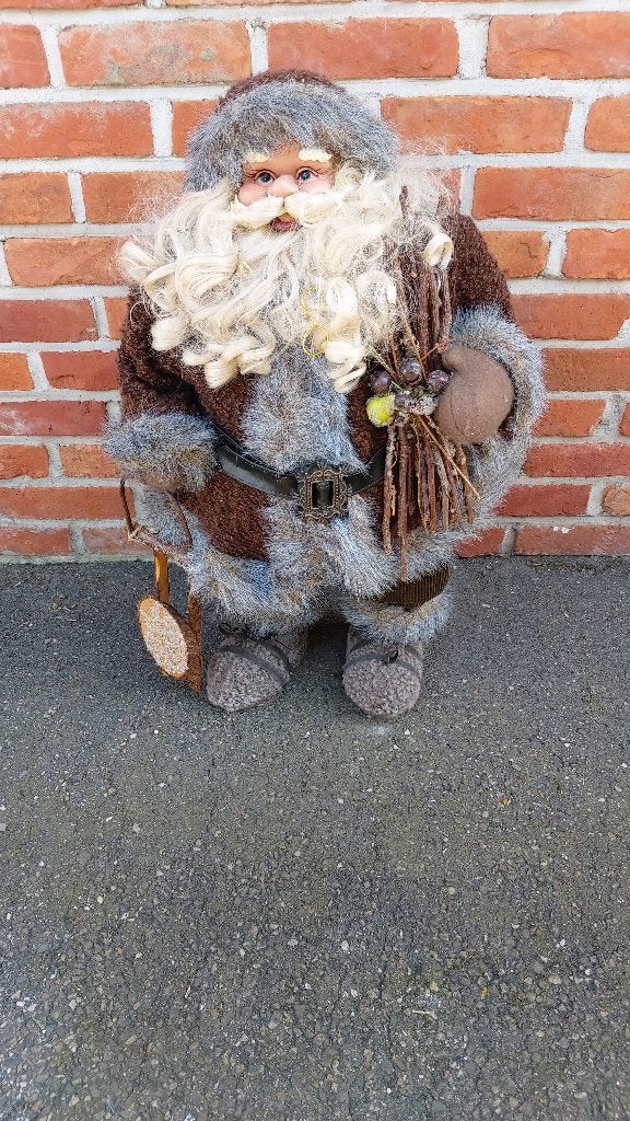 Oude kerstman, Diversen, Ophalen