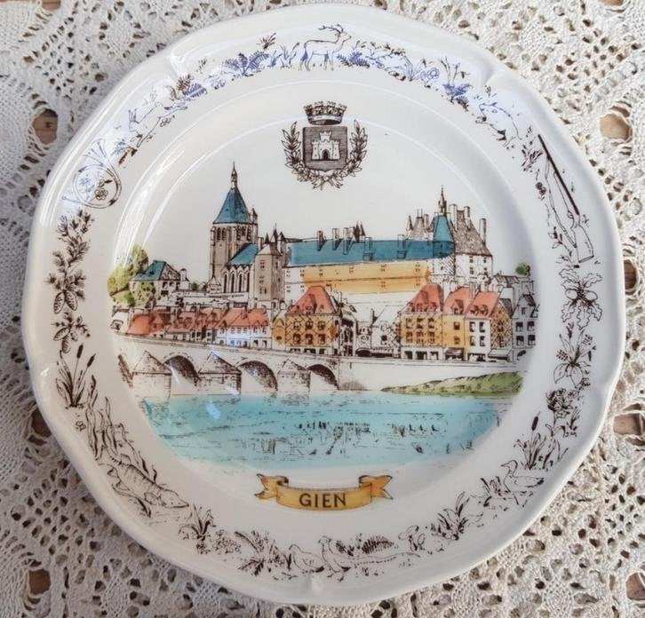 Frans bordje, Chateau de GIEN, rand jacht afbeeldingen, Enlèvement ou Envoi