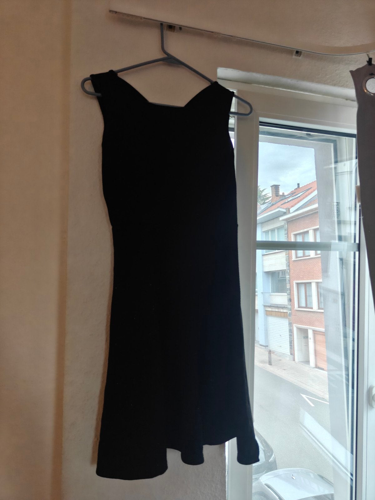 lot robes patineuses taille 36-38 1 : 2.5euros le lot 6 euro, Vêtements | Femmes, Taille 38/40 (M), Enlèvement, Pimkie, Noir