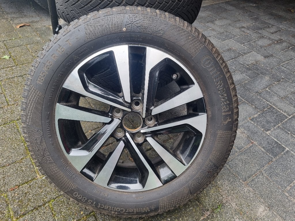 Winterbanden met aluminium velgen "Dublin" voor Polo., Auto-onderdelen, Banden en Velgen, Ophalen, Gebruikt, 15 inch, Velg(en)