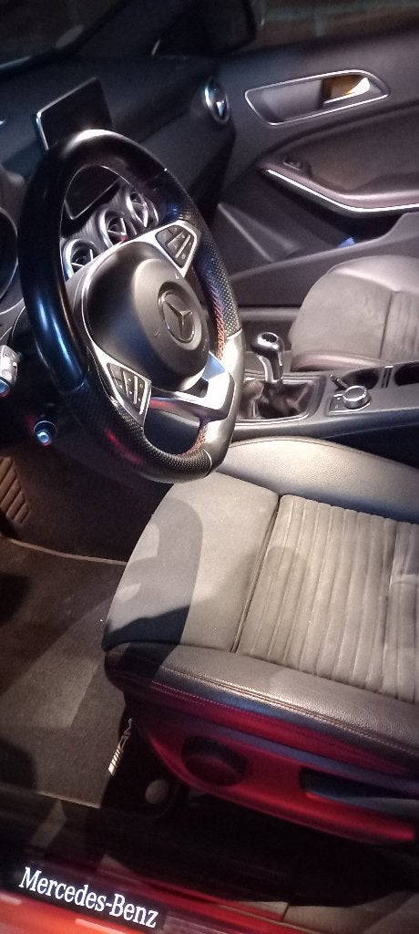 Mercedes, Autos, Classe A, Achat, Boîte manuelle, Entretenue par le concessionnaire