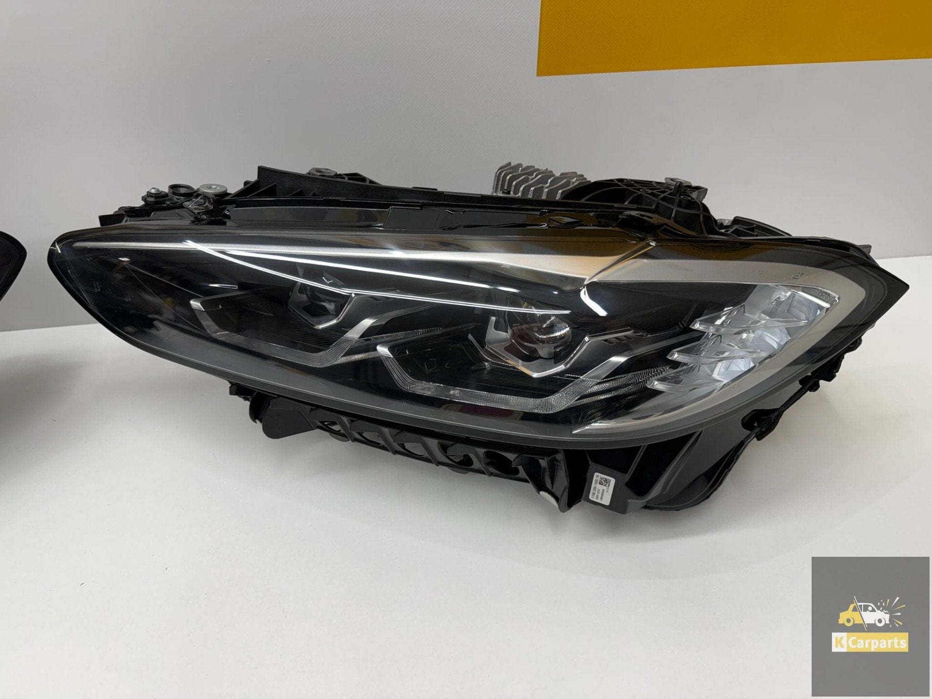 BMW 4 Serie M4 G22 G23 G26 LED KOPLAMP LINKS 9851035 9851036, Auto-onderdelen, Verlichting, Petuelring 130
80788  Munich, DE, Gebruikt