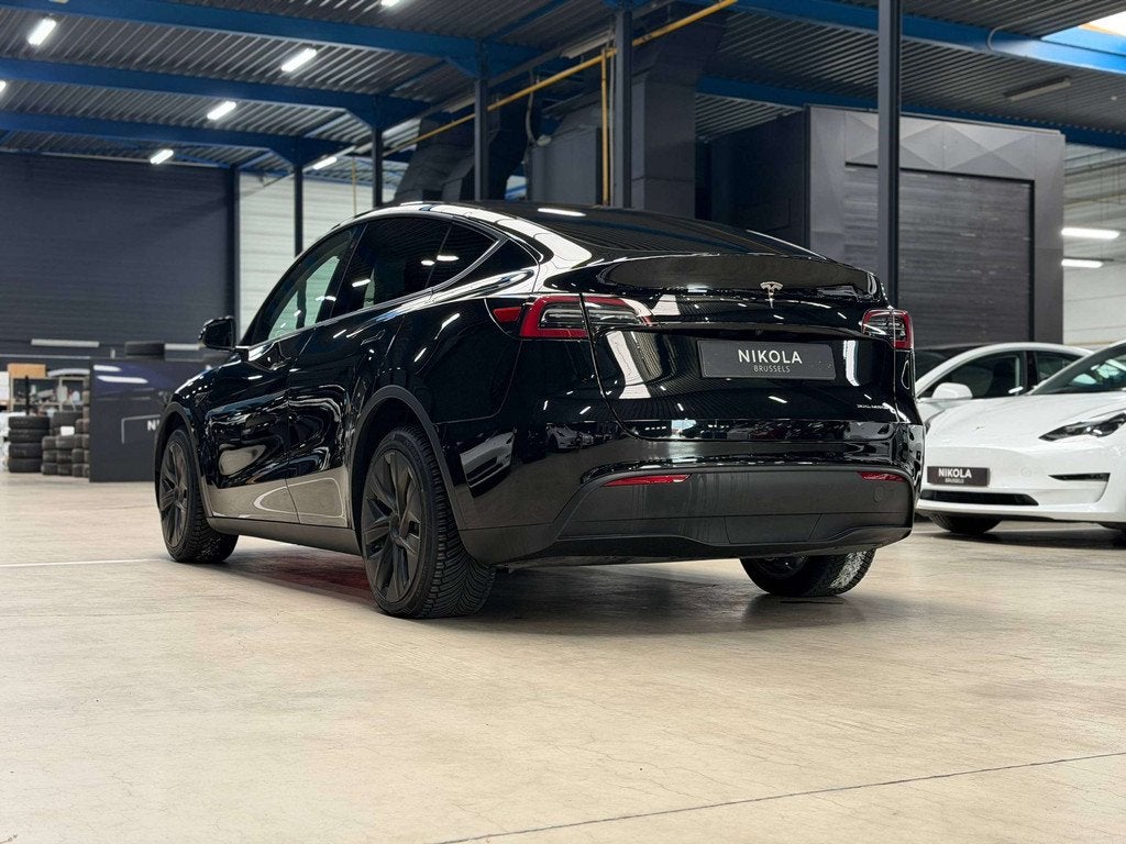Tesla Model Y LONG RANGE - ALL WHEEL DRIVE - AUTOPILOT, Zwart, Zwart, 5 zetels, Lichtsensor
