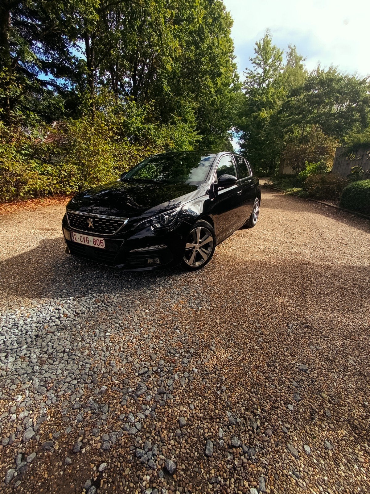 Peugeot 308 GT Line 1.2 130pk EAT8 Automaat, Autos, 121 g/km, Achat, Carnet d'entretien, Noir