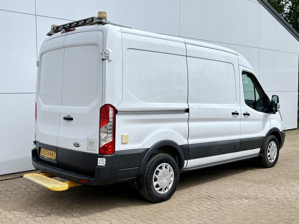 Ford Transit 2.0 TDCI 130PK L2H2 Airco Cruise Control Parkee, Autos, Cuir, Achat, Entreprise, 2 places