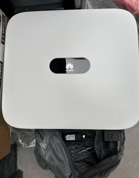 Onduleurs Huawei et SMA, tous les 3 pour 600 euros !, Enlèvement