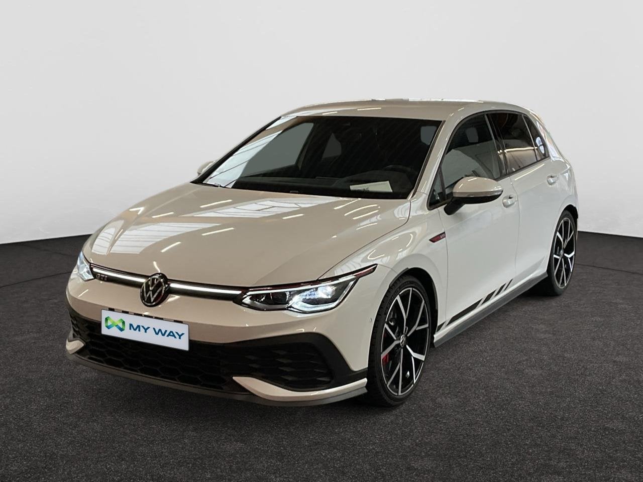 Volkswagen Golf VIII GTI Golf 2.0 TSI GTI Clubsport OPF DSG, Automaat, Wit, Golf, Head-up Display