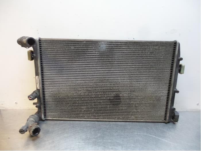Radiateur d'un Volkswagen Polo (Polo 01-), Autos : Pièces & Accessoires, Volkswagen, -, 3 mois de garantie, Utilisé
