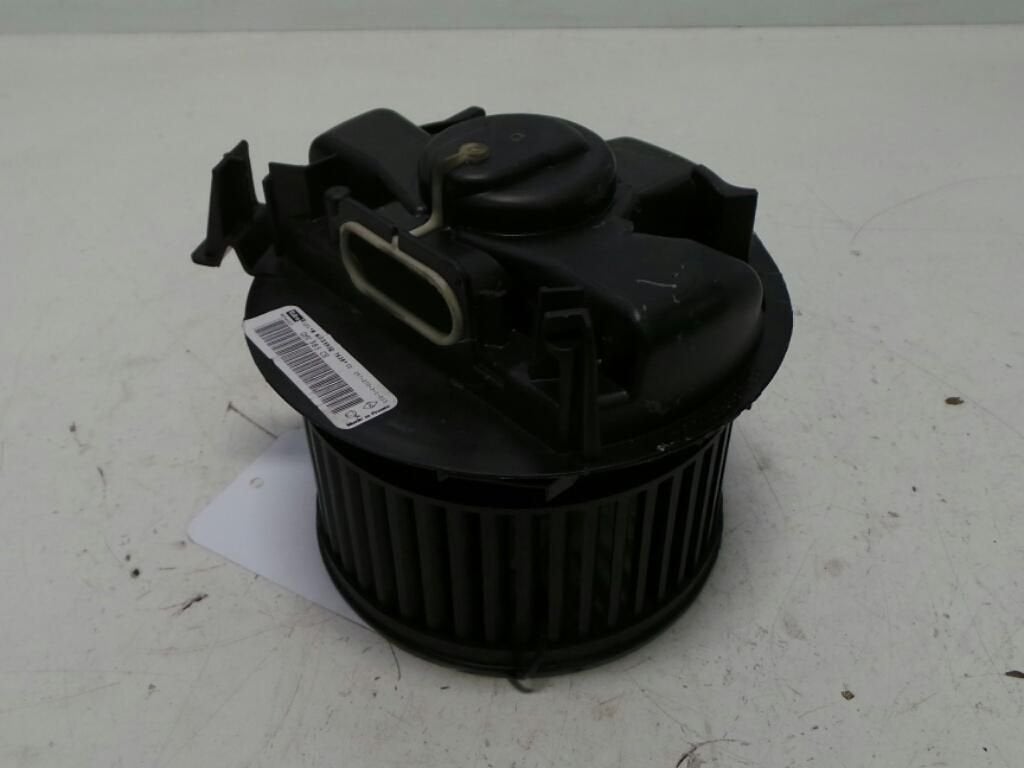 RENAULT CLIO KACHELMOTOR 2013, Ophalen of Verzenden, Gebruikt, Stiba lid