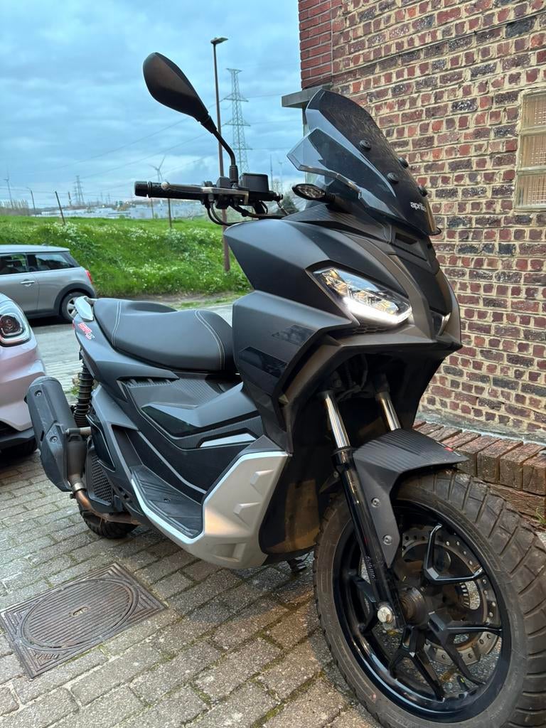 Aprilia SR GT 125CC, Motoren, Scooter, LED Verlichting, Particulier, 125 cc
