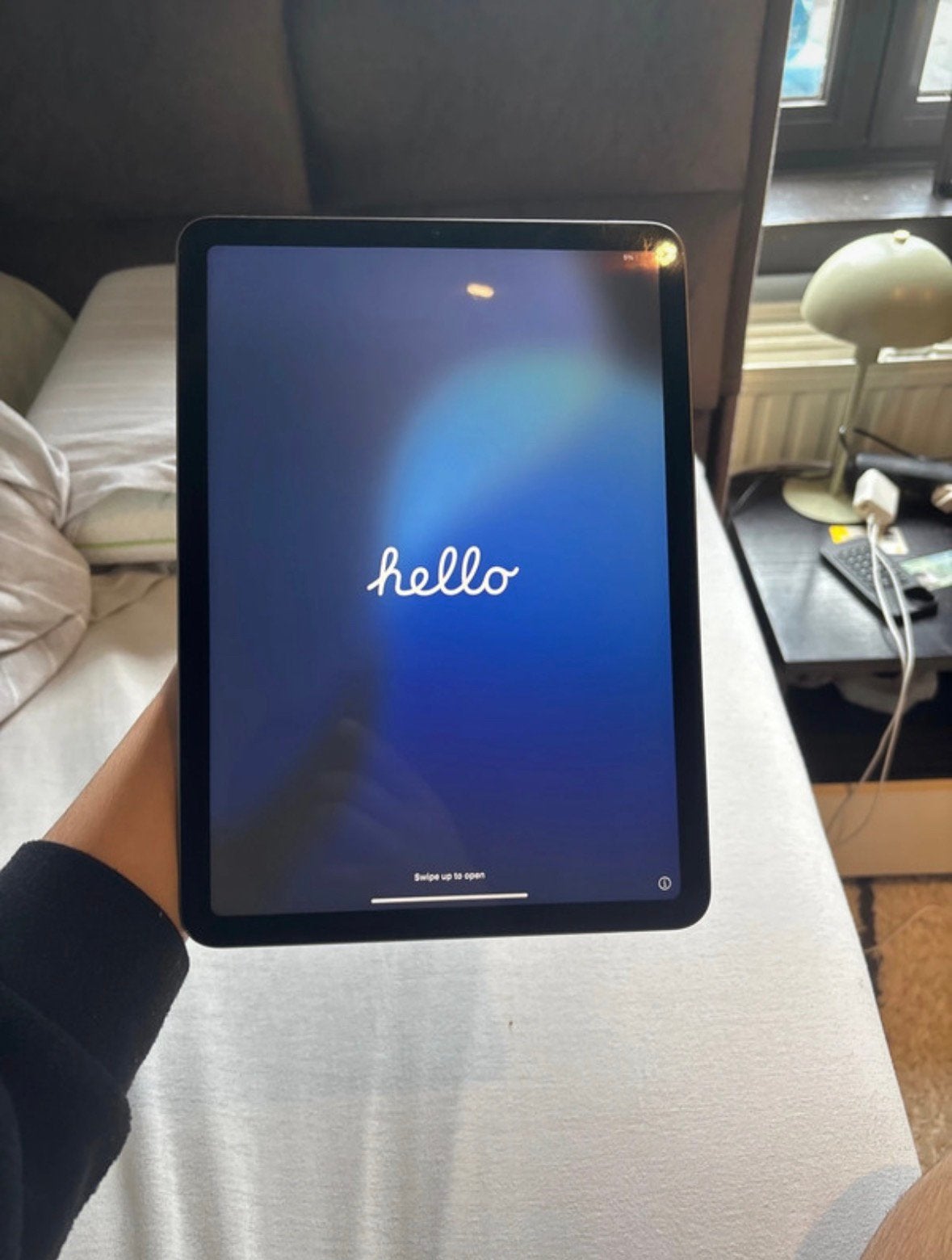 Apple ipad air 5de generatie, Computers en Software, Ophalen of Verzenden, Zo goed als nieuw, Apple iPad